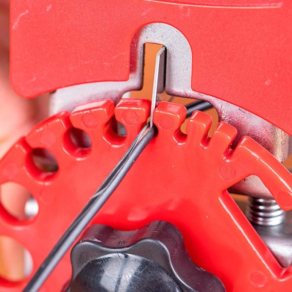 QuickCut, nástroj pro odstraňování izolace kabelů